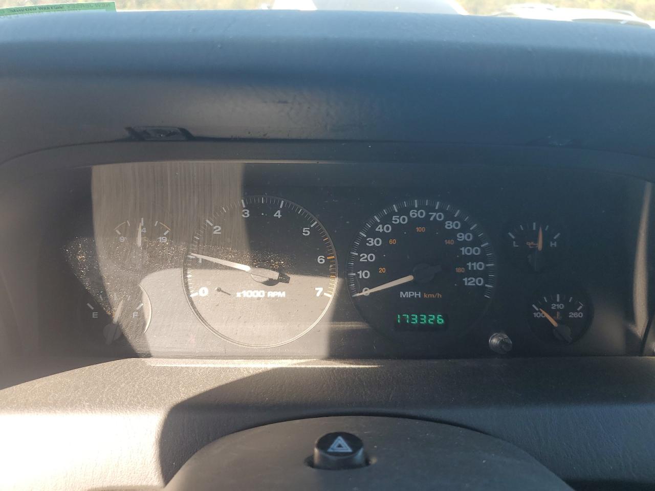 2004 Jeep Grand Cherokee Laredo VIN: 1J4GW48SX4C373684 Lot: 85924885