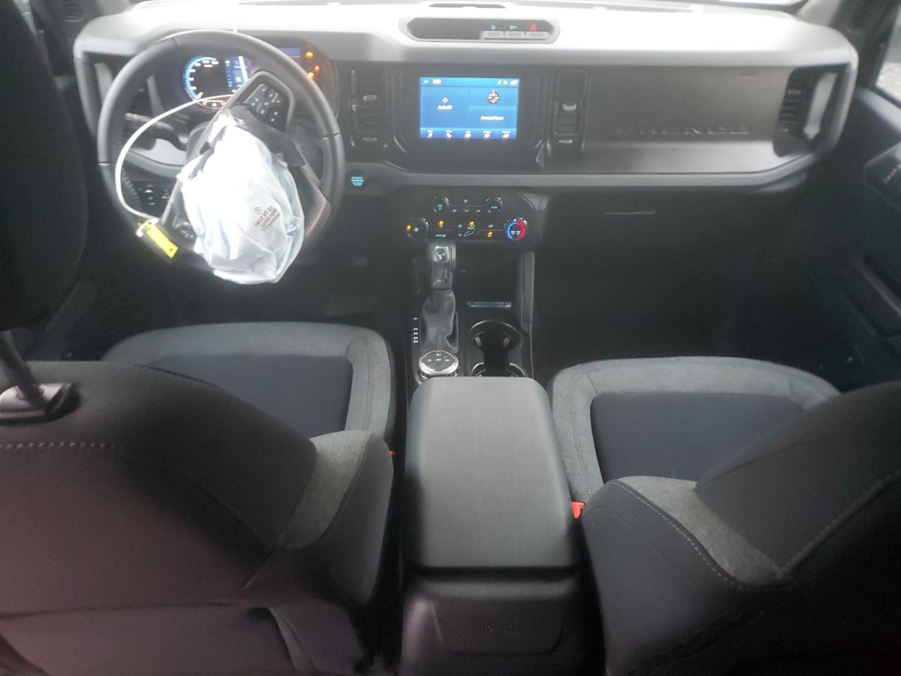 2023 Ford Bronco Base VIN: 1FMEE5BP4PLB58778 Lot: 91053885