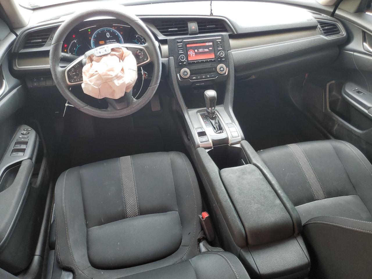 2020 Honda Civic Lx VIN: 2HGFC2F69LH548573 Lot: 85837305