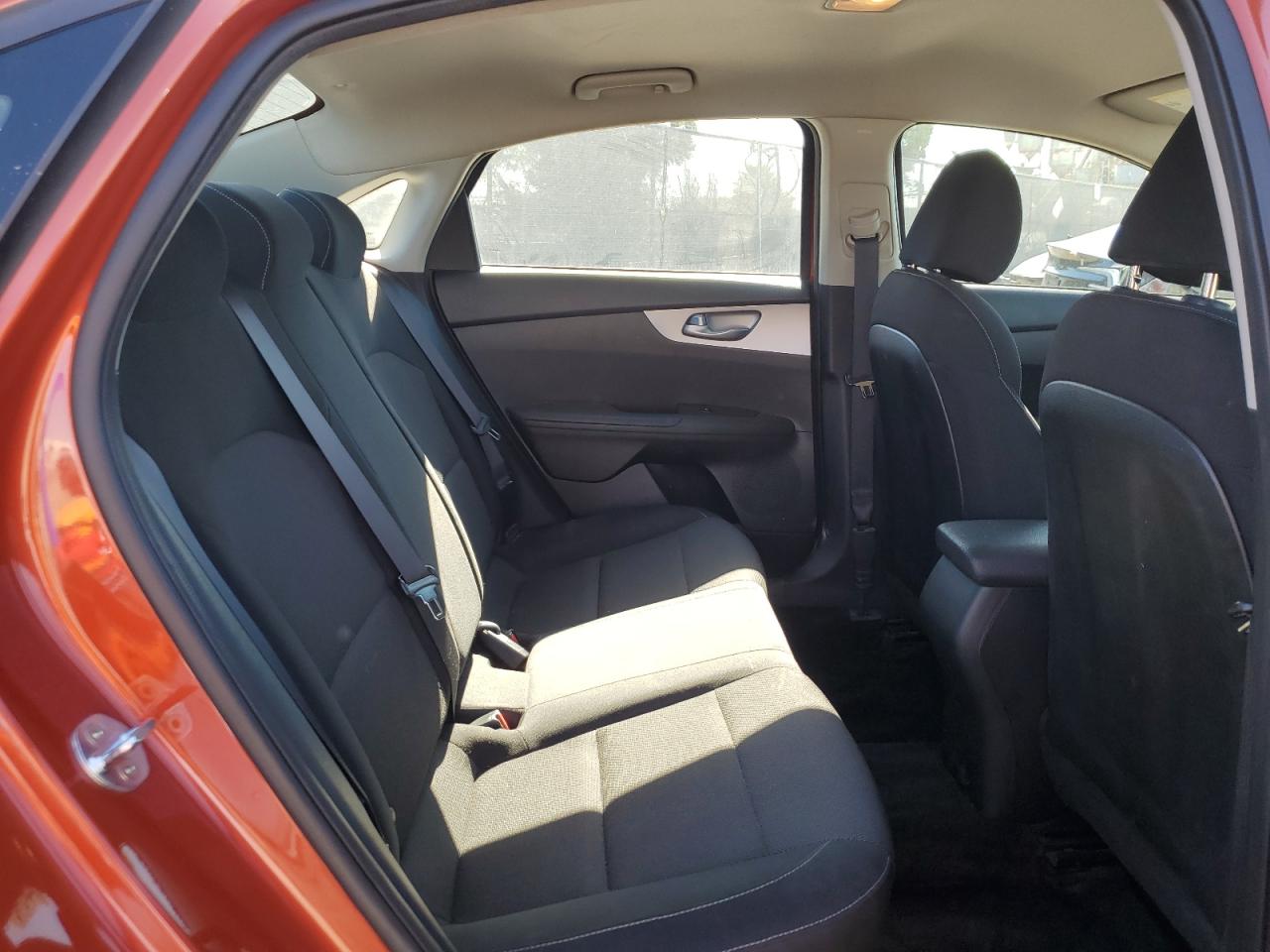 2022 Kia Forte Fe VIN: 3KPF24AD9NE473083 Lot: 87044875