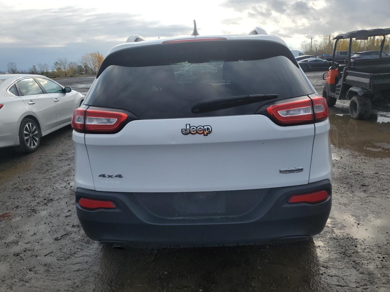 2015 Jeep Cherokee Latitude VIN: 1C4PJMCB2FW787152 Lot: 87197845