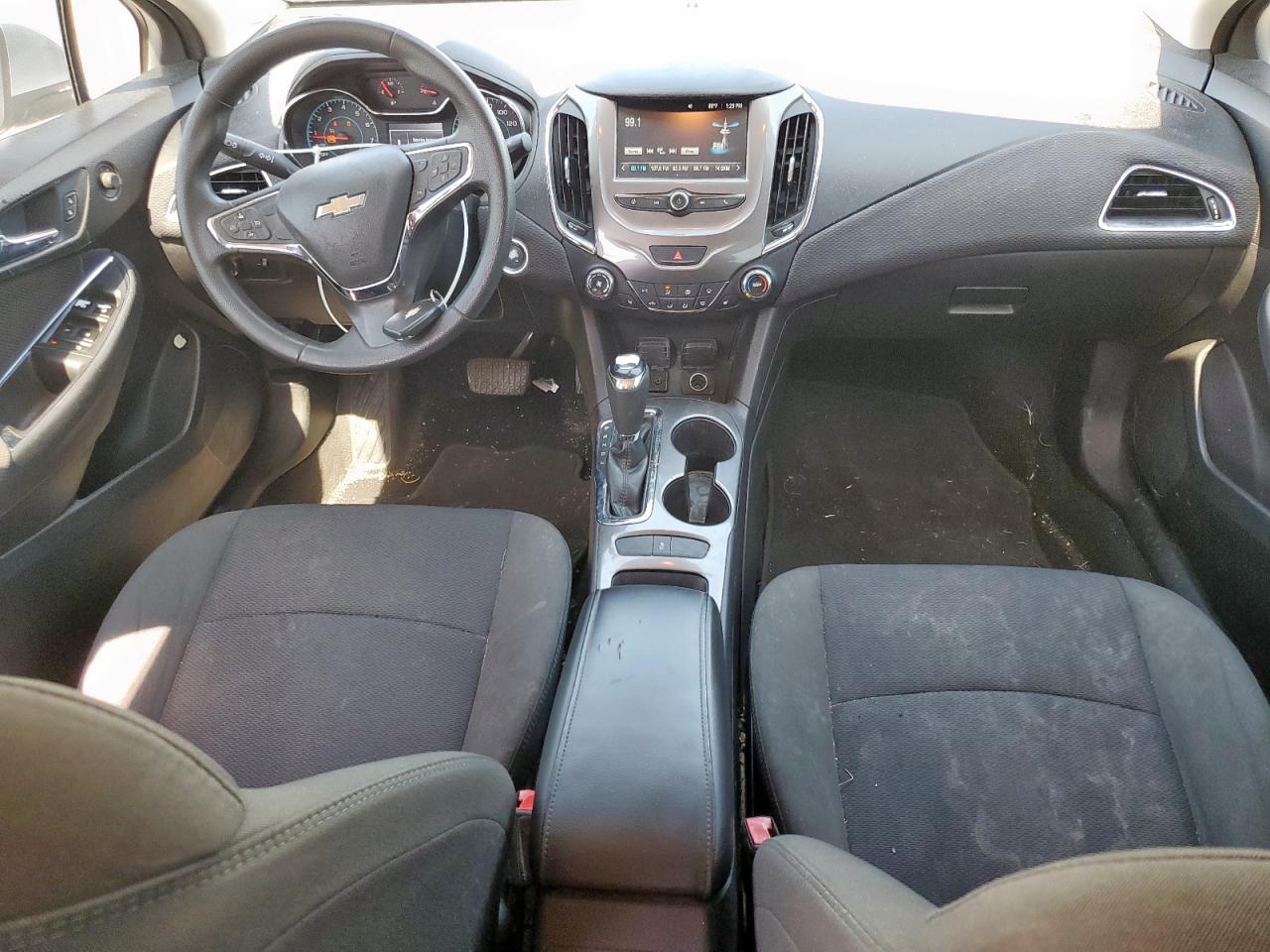 2017 Chevrolet Cruze Lt VIN: 1G1BE5SM5H7145800 Lot: 86072635