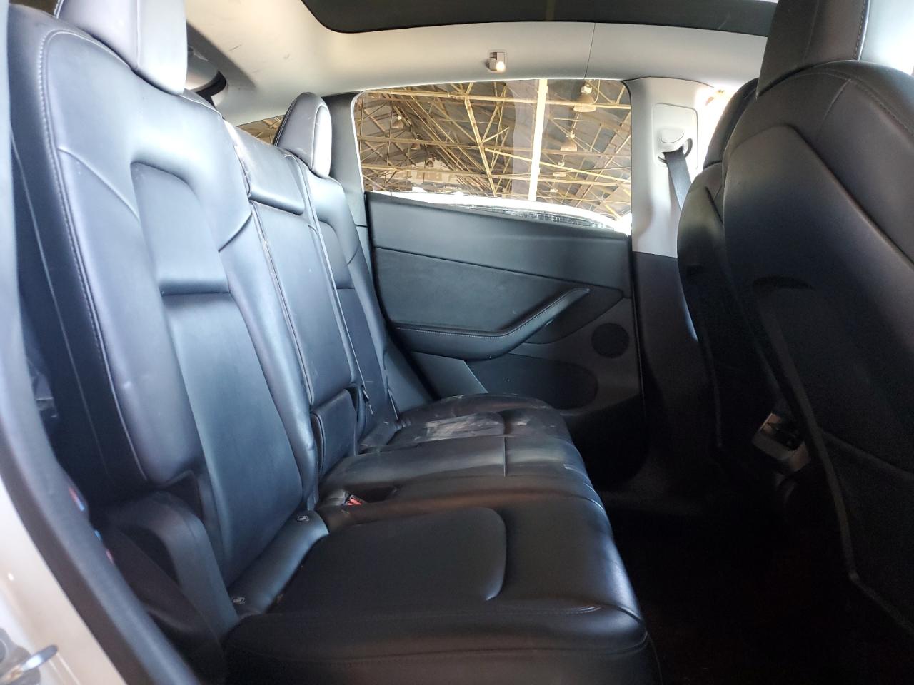 2022 Tesla Model Y VIN: 7SAYGDEE6NF354403 Lot: 82454845