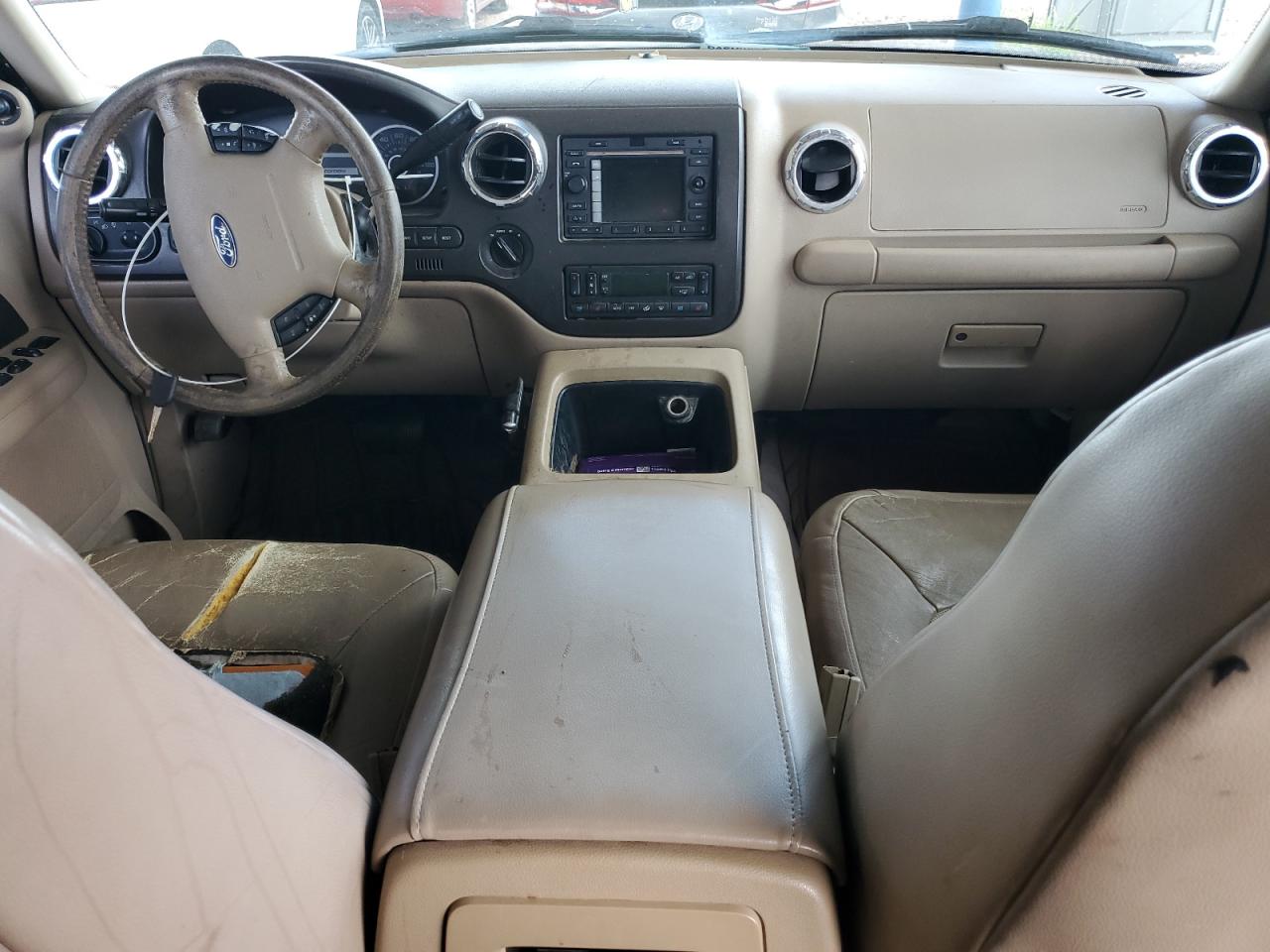 2005 Ford Expedition Eddie Bauer VIN: 1FMFU18595LA32600 Lot: 82419525