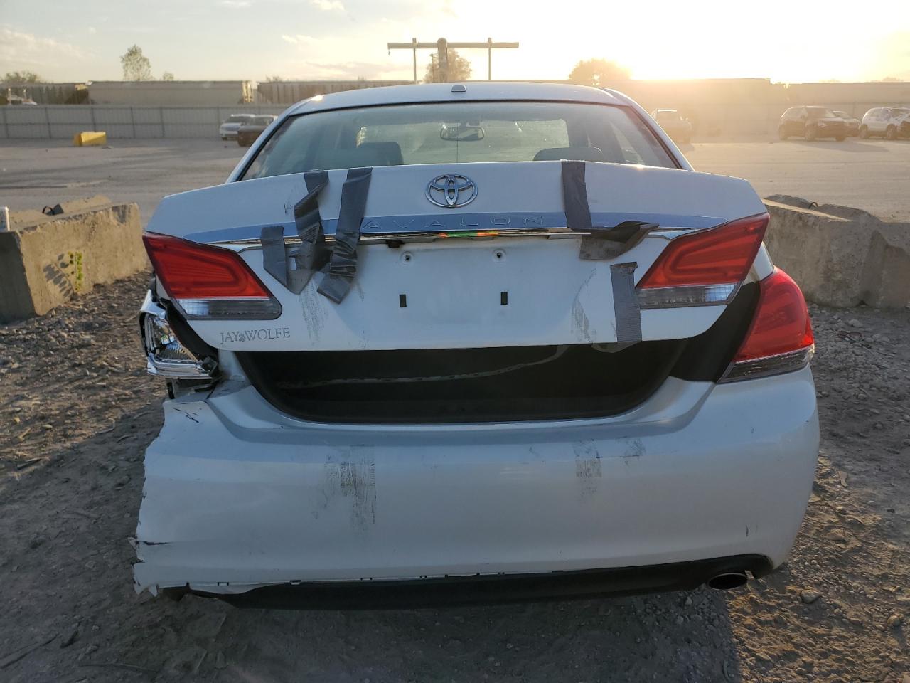 2012 Toyota Avalon Base VIN: 4T1BK3DB8CU452576 Lot: 81995885