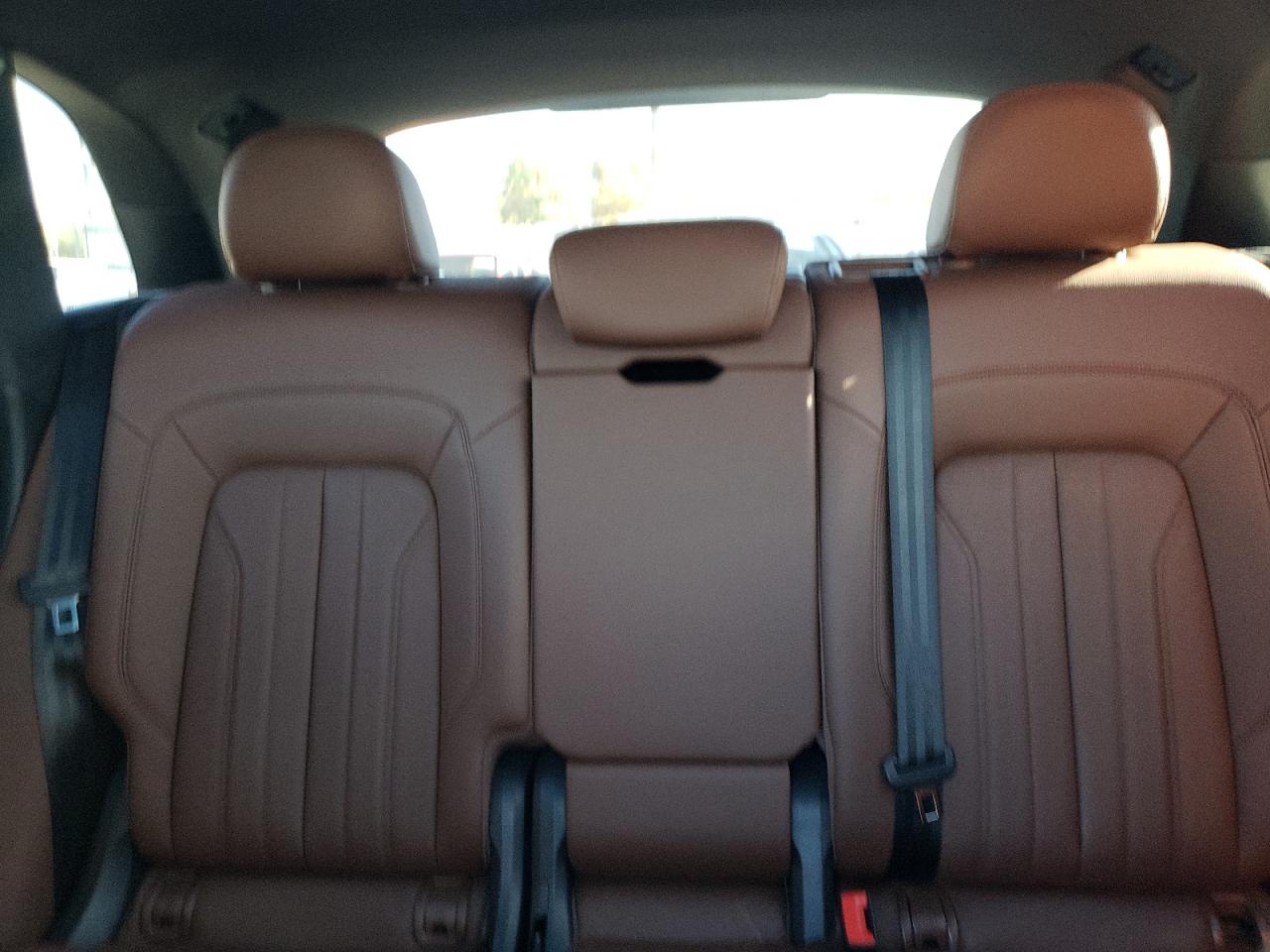 2020 Audi Q5 Premium VIN: WA1ANAFY1L2092022 Lot: 82307155