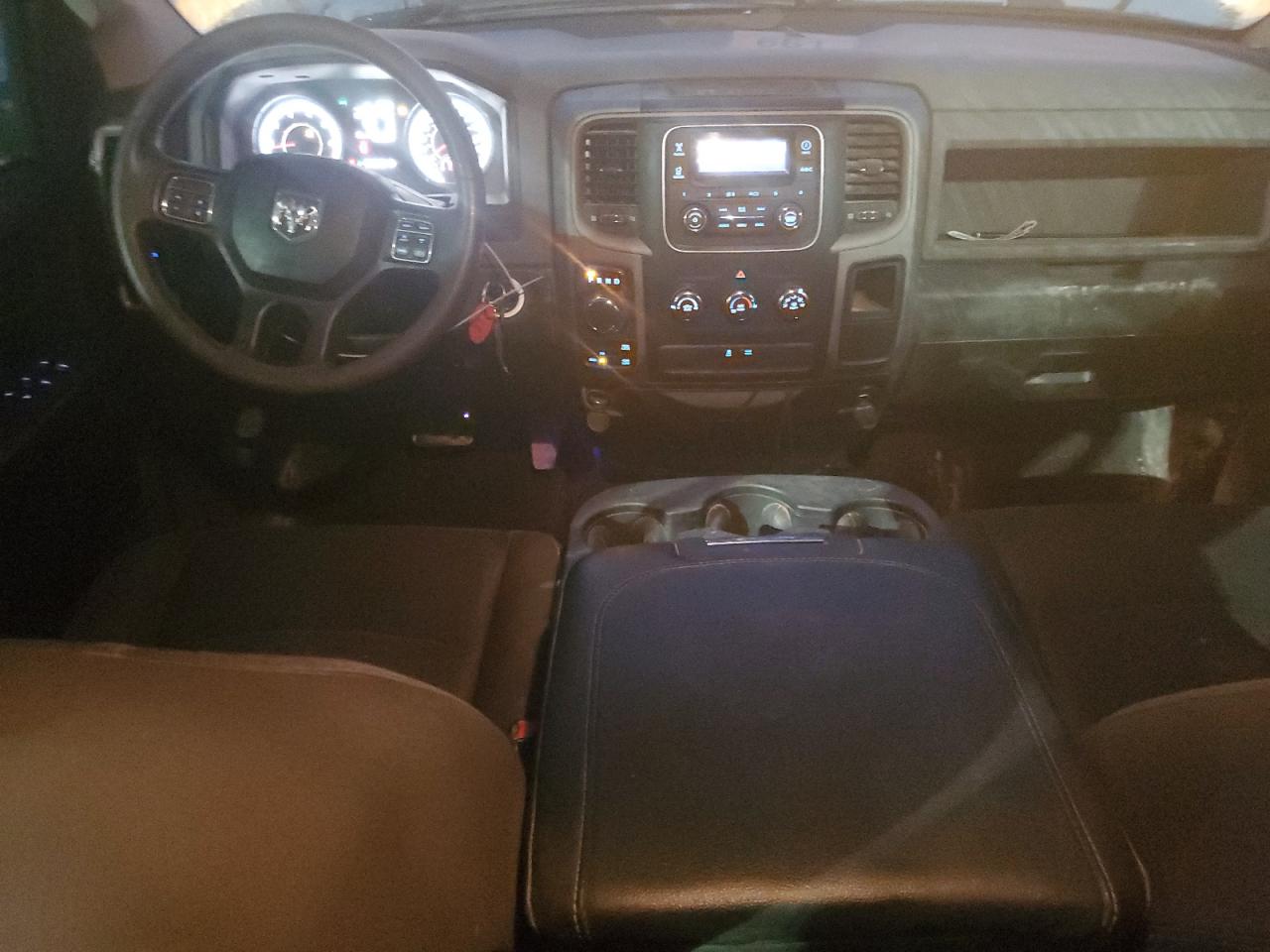 2019 Ram 1500 Classic Tradesman VIN: 1C6RR7FG7KS537814 Lot: 90276325
