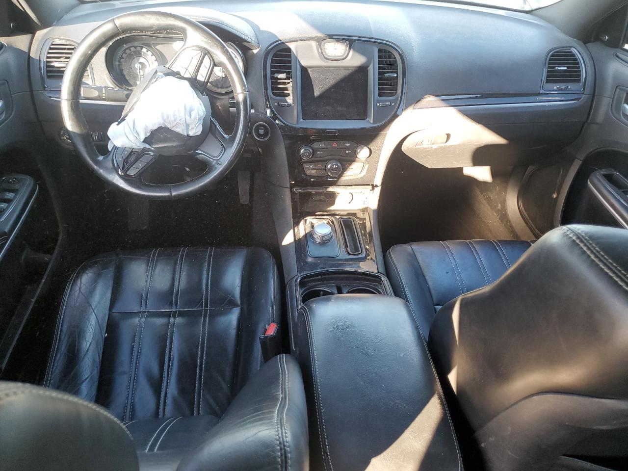 2019 Chrysler 300 S VIN: 2C3CCABG9KH625942 Lot: 82382965