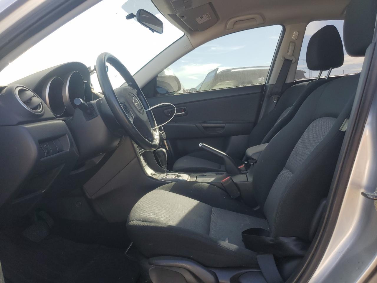 2008 Mazda 3 I VIN: JM1BK32F381863323 Lot: 82739575