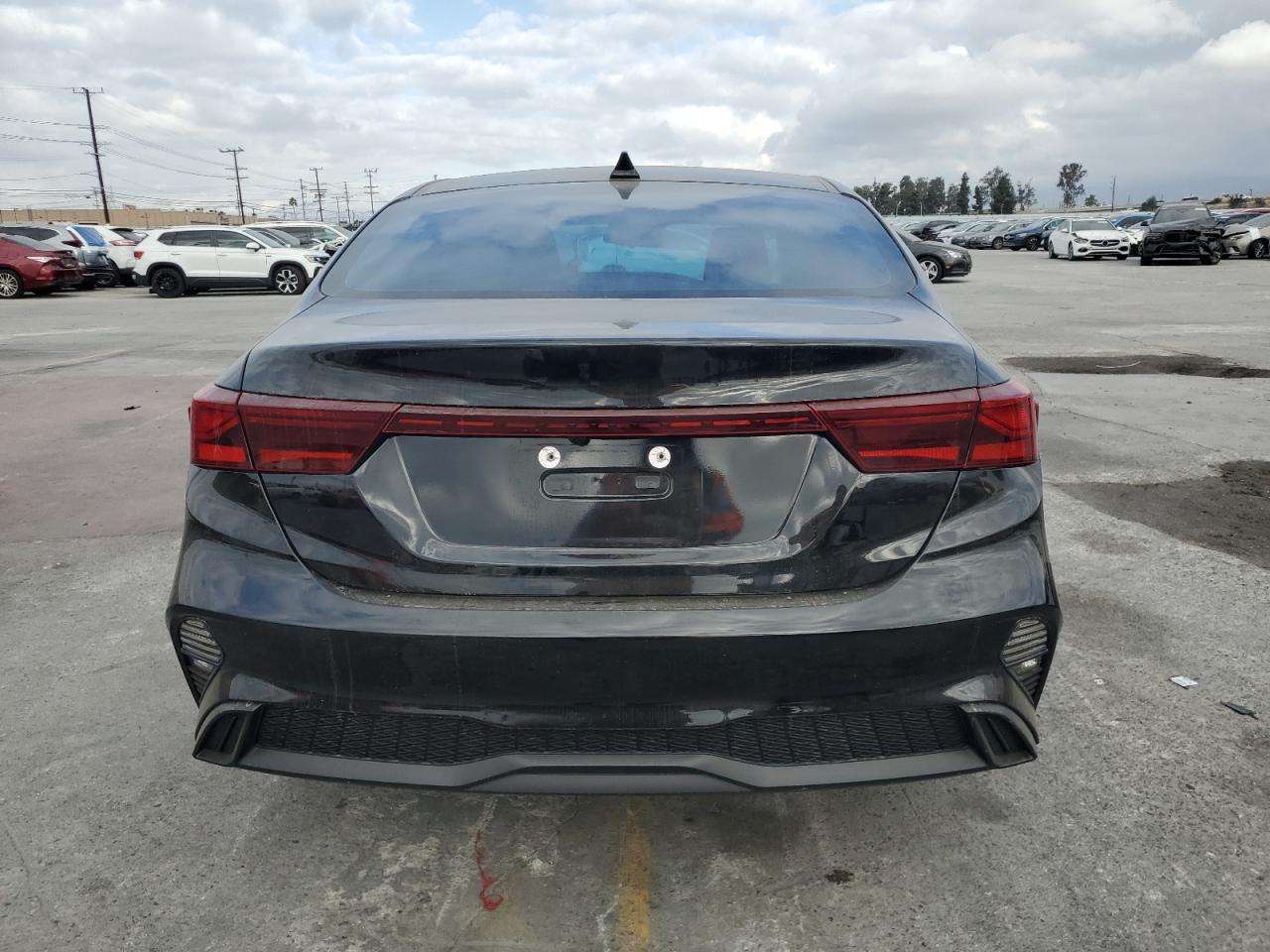 2024 Kia Forte Lx VIN: 3KPF24AD4RE713579 Lot: 86252735