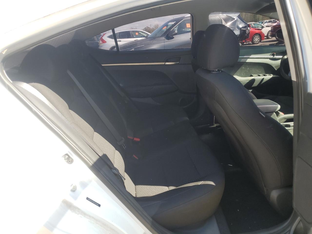 2019 Hyundai Elantra Se VIN: 5NPD74LF8KH448089 Lot: 85885285