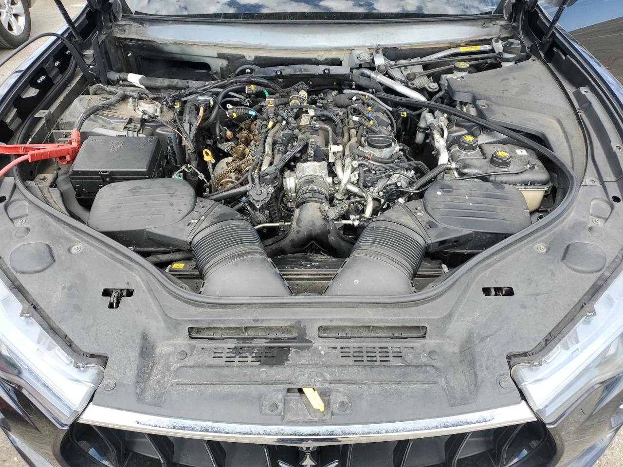 2017 Maserati Levante S Sport VIN: ZN661YUS8JX301396 Lot: 86976335