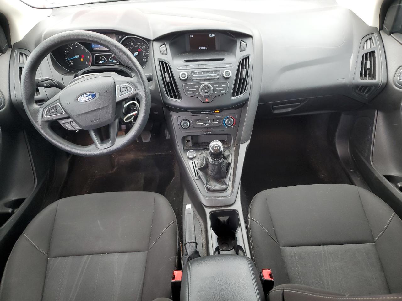 2015 Ford Focus Se VIN: 1FADP3F21FL353612 Lot: 85542755