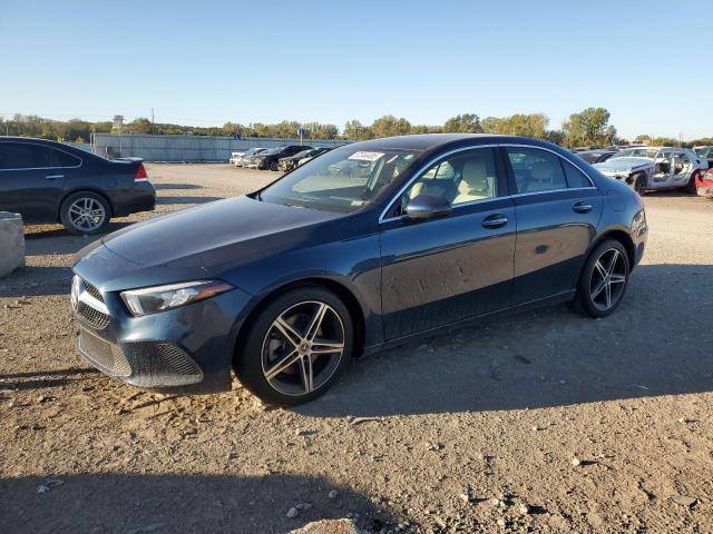 2019 Mercedes-Benz A 220