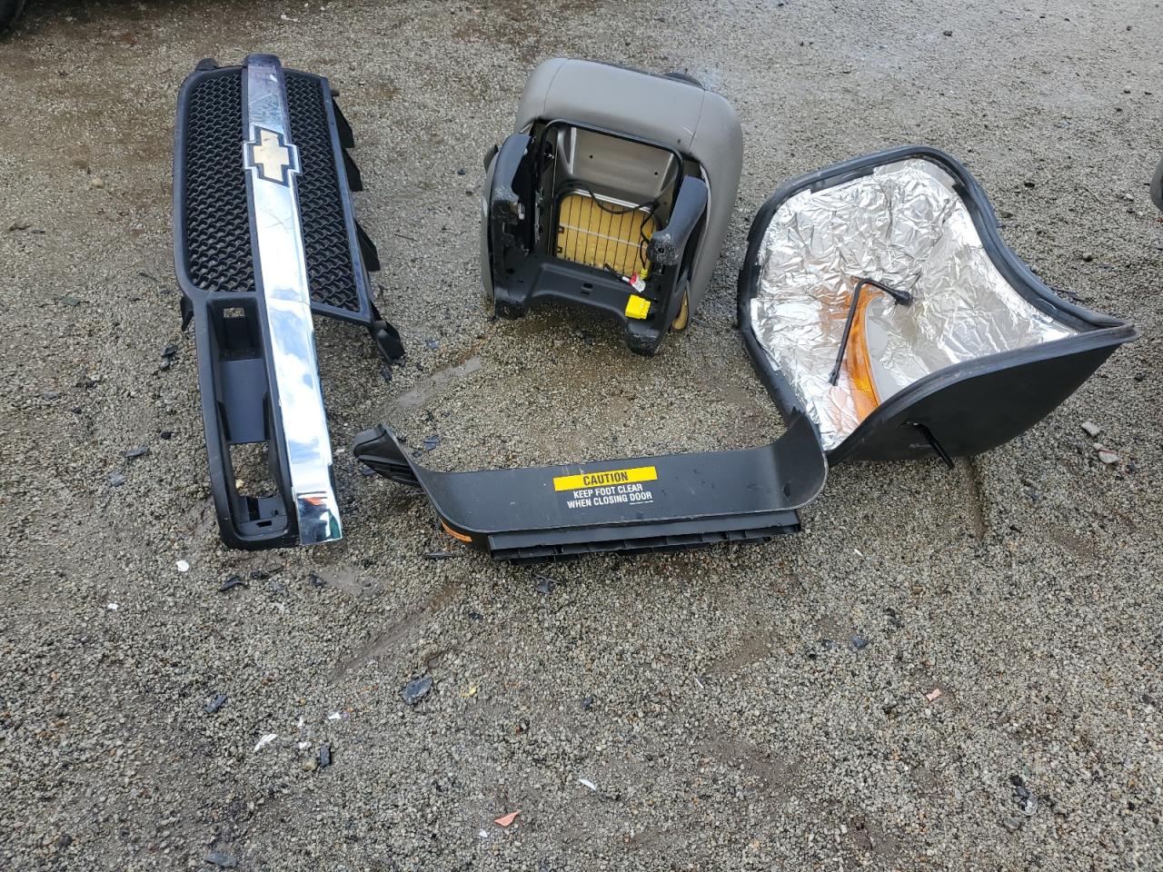 2023 Chevrolet Express G2500 VIN: 1GCWGAFP0P1230173 Lot: 84646475