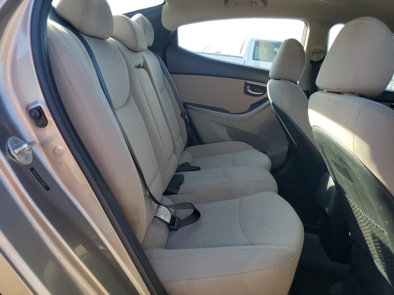 2014 Hyundai Elantra Se VIN: 5NPDH4AE5EH465427 Lot: 82295425