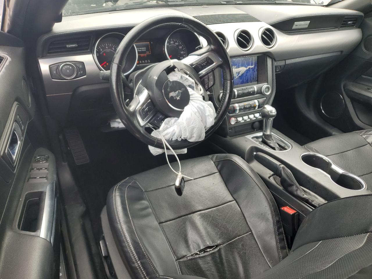 2019 Ford Mustang VIN: 1FATP8UH9K5135755 Lot: 84908415