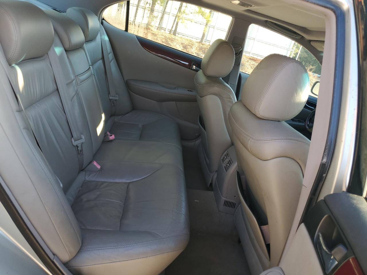 2004 Lexus Es 330 VIN: JTHBA30G545046001 Lot: 85339245