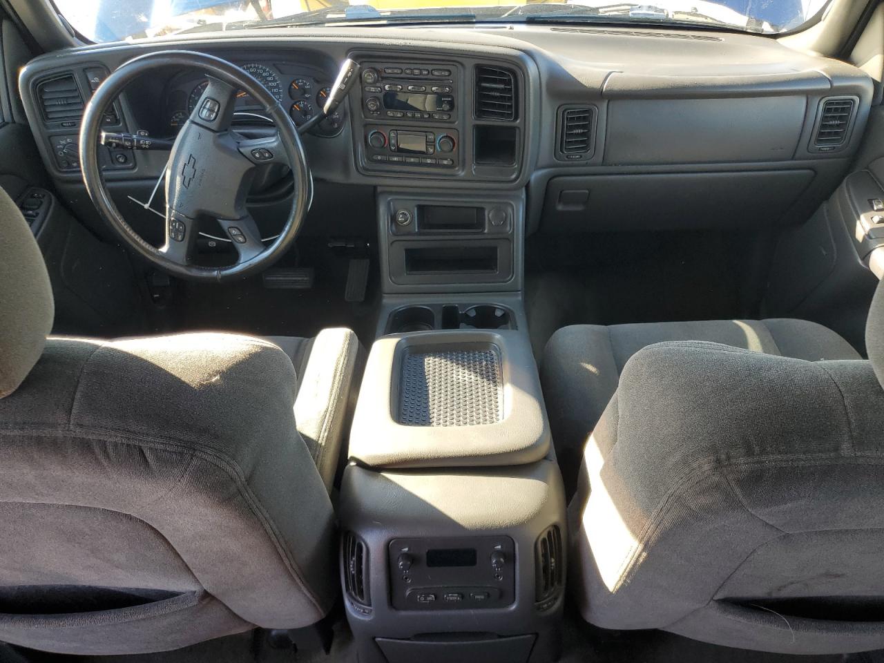 2004 Chevrolet Silverado K2500 Heavy Duty VIN: 1GCHK23274F187312 Lot: 85894775