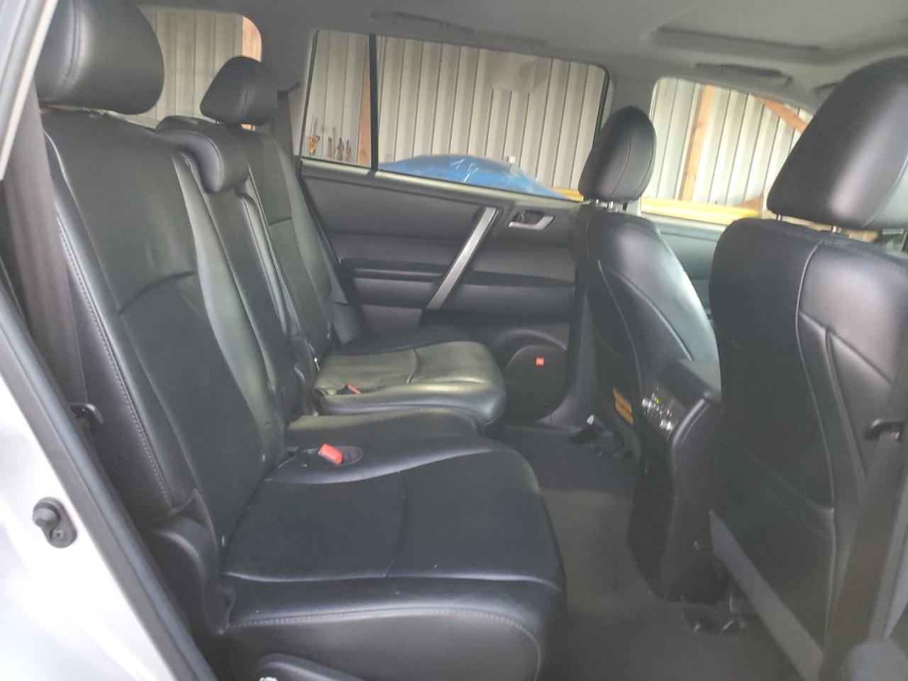 2011 Toyota Highlander Base VIN: 5TDBK3EH0BS069029 Lot: 86654315