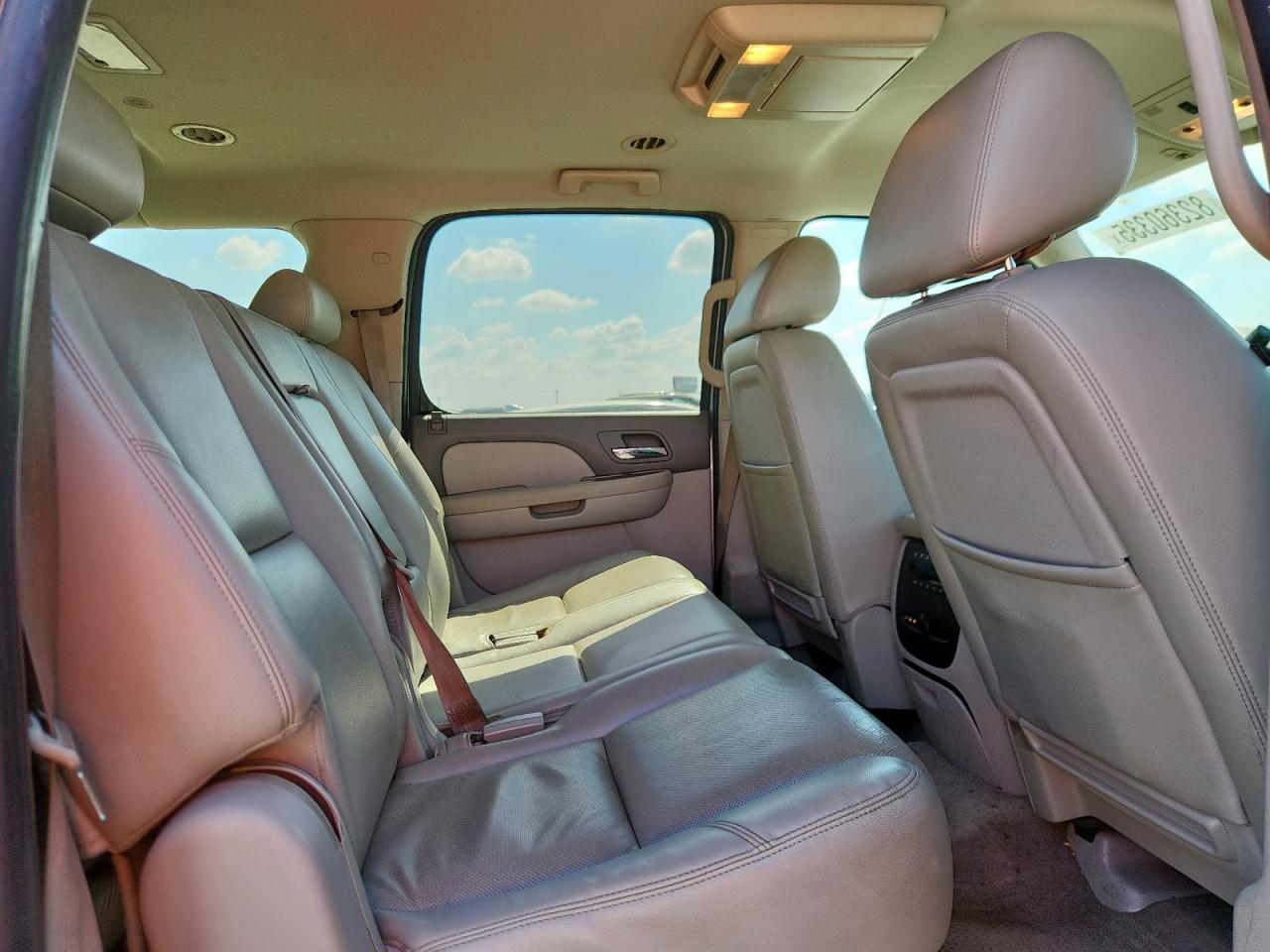 2010 GMC Yukon Xl C1500 Slt VIN: 1GKUCKE08AR208514 Lot: 82360335