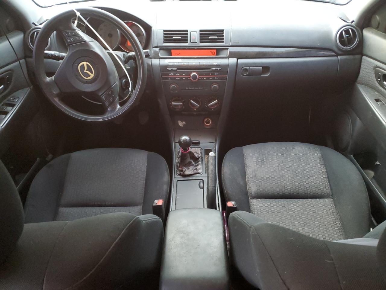 2008 Mazda 3 I VIN: JM1BK32F881825215 Lot: 82776195