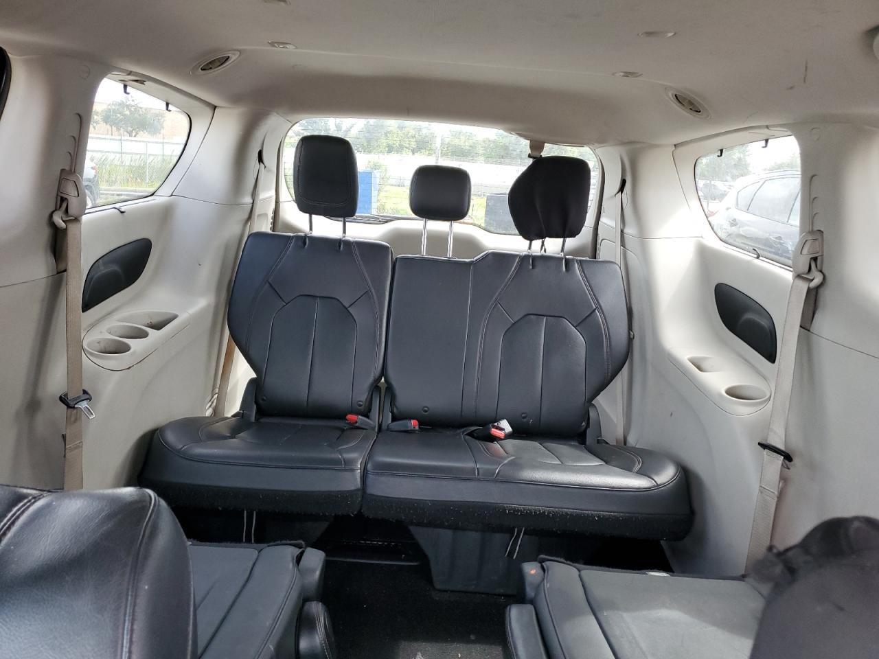 2020 Chrysler Pacifica Touring L VIN: 2C4RC1BG6LR130311 Lot: 86054025