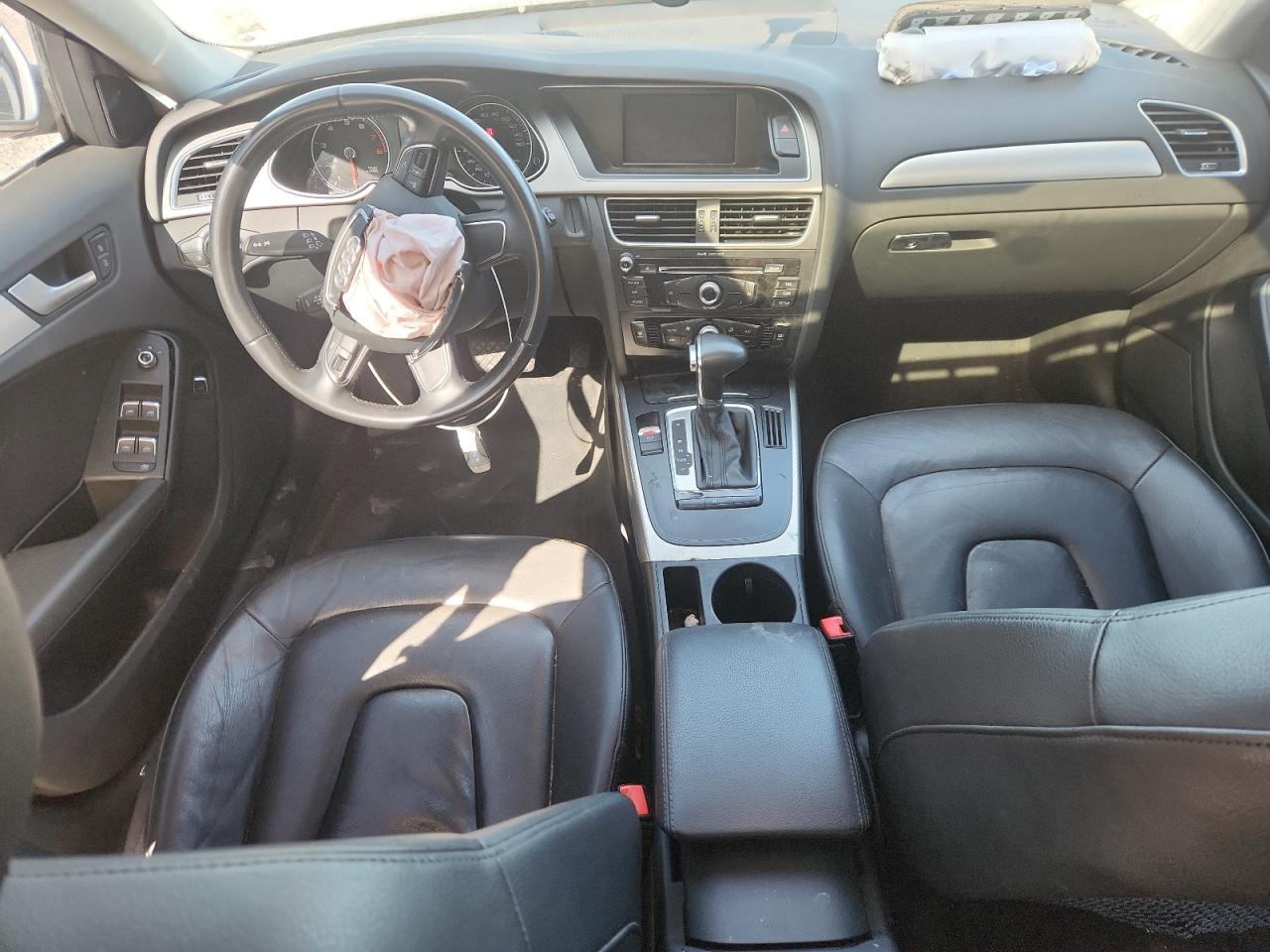 2014 Audi A4 Premium VIN: WAUAFAFL4EN043676 Lot: 86782085