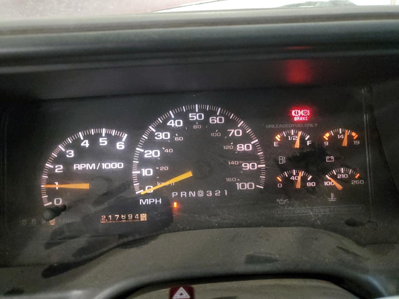 1997 Chevrolet Suburban K1500 VIN: 1GNFK16R6VJ338463 Lot: 89440585