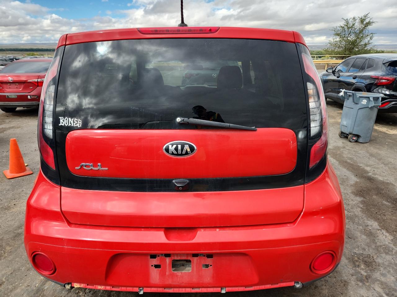 2018 Kia Soul + VIN: KNDJP3A55J7614367 Lot: 82367355