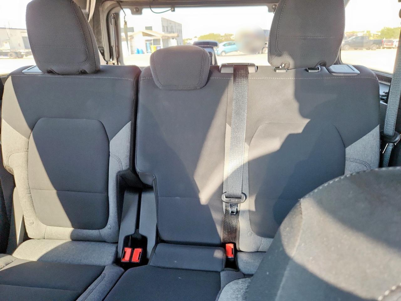 2023 Ford Bronco Base VIN: 1FMEE5DP8PLB48820 Lot: 86165455