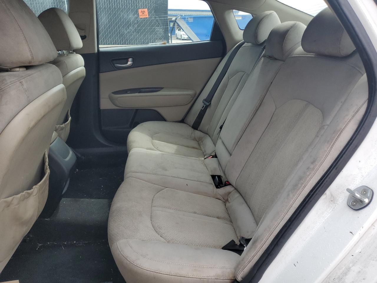 2017 Kia Optima Lx VIN: 5XXGT4L32HG127409 Lot: 85336115