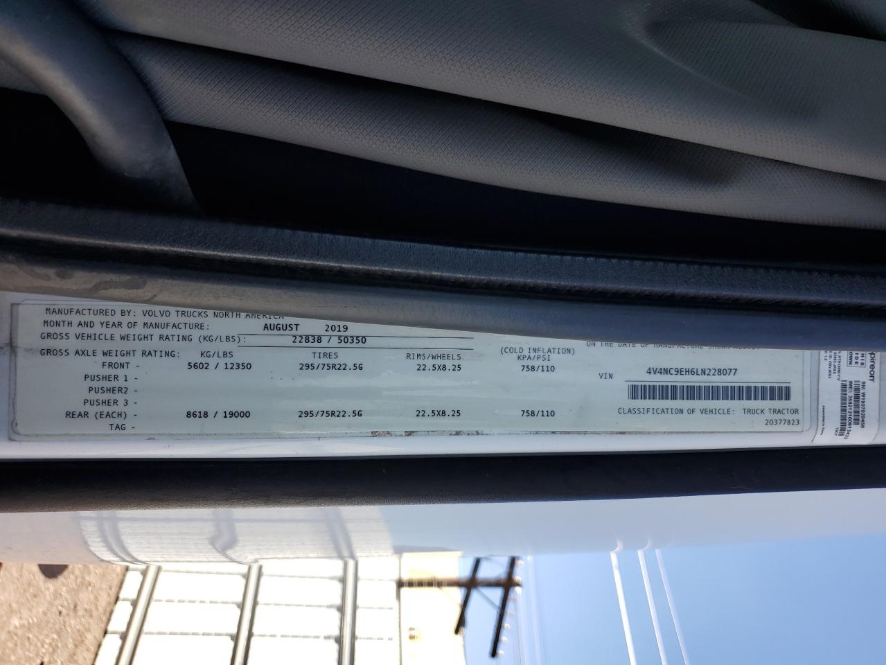 2020 Volvo Vnl Semi Truck VIN: 4V4NC9EH6LN228077 Lot: 84660285