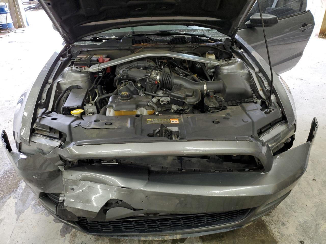 2013 Ford Mustang VIN: 1ZVBP8EM2D5203752 Lot: 90565325