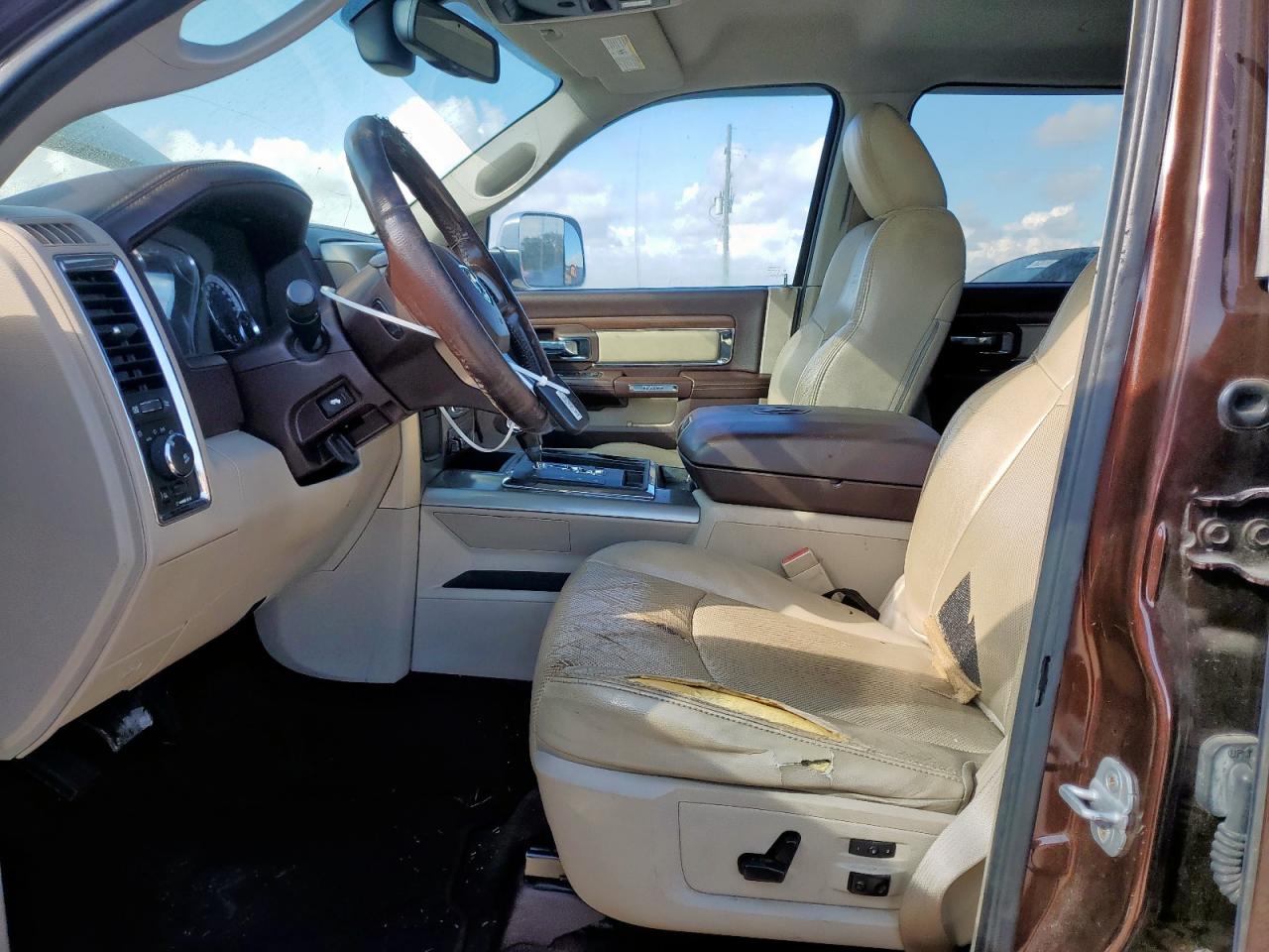 2013 Ram 1500 Laramie VIN: 1C6RR6NT9DS628448 Lot: 82245475