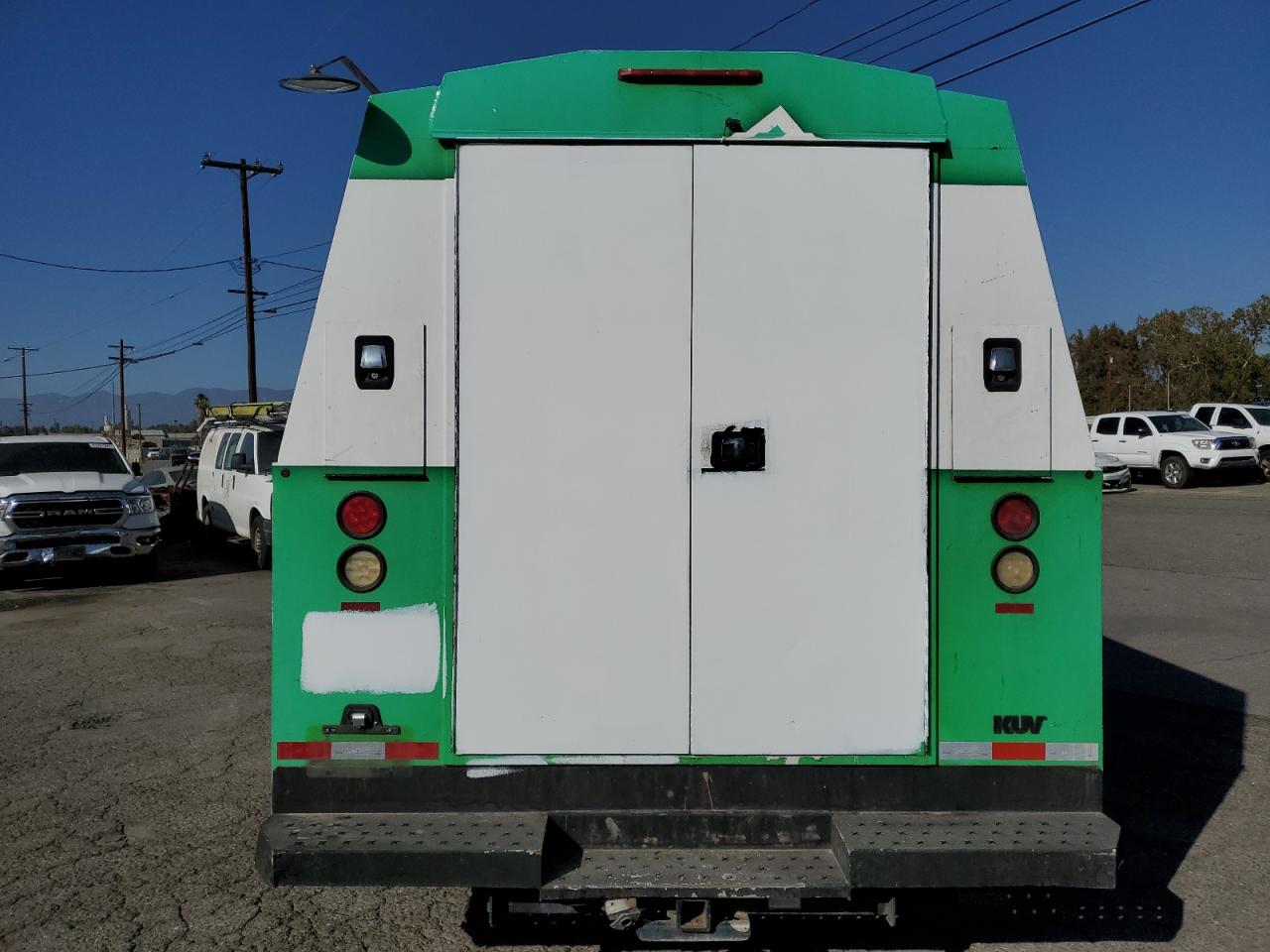 2015 Ford Econoline E450 Super Duty Cutaway Van VIN: 1FDXE4FS3FDA13757 Lot: 71673745