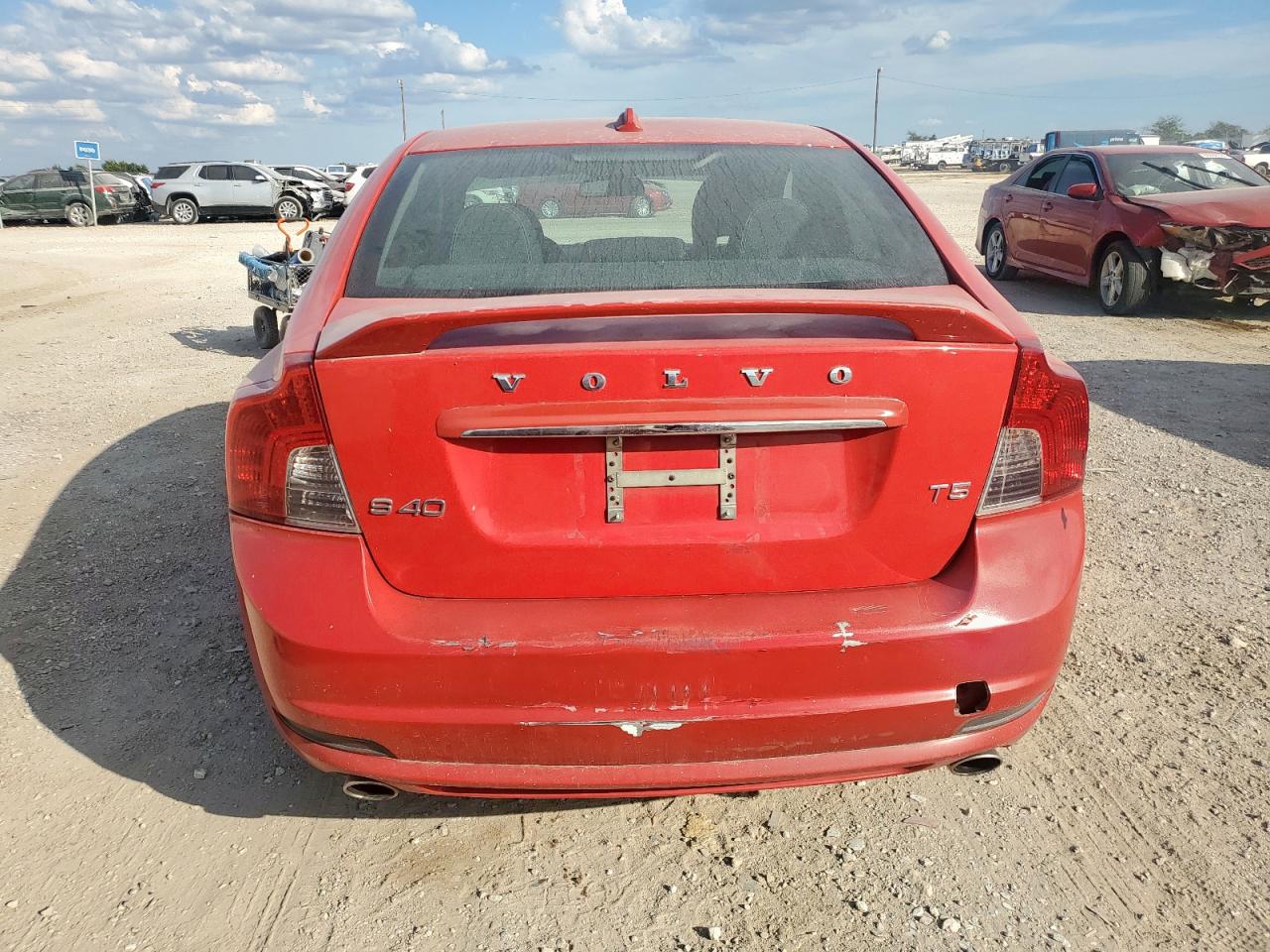2011 Volvo S40 T5 VIN: YV1672MS1B2536759 Lot: 85899075