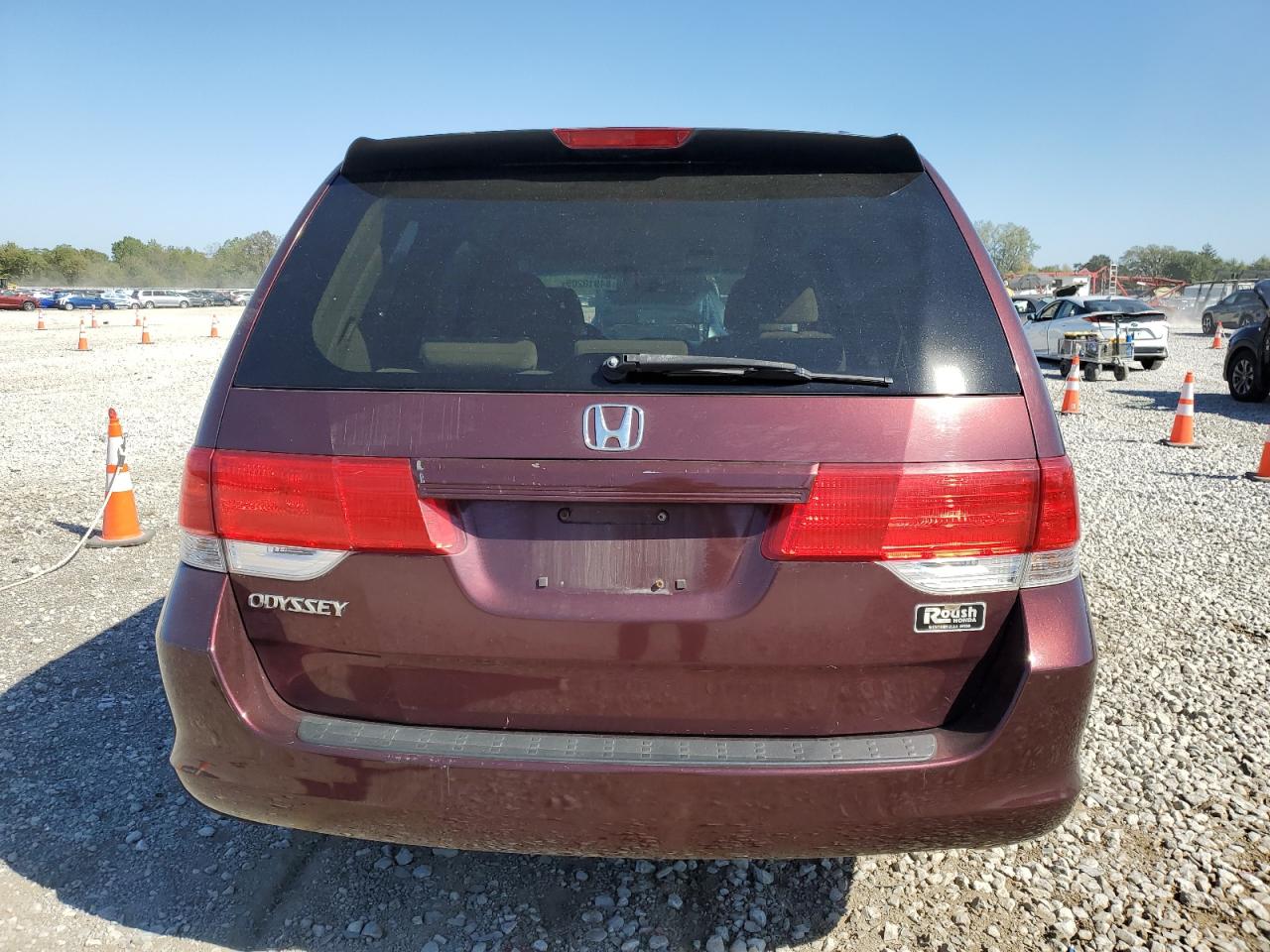 2008 Honda Odyssey Lx VIN: 5FNRL38258B063386 Lot: 84910205