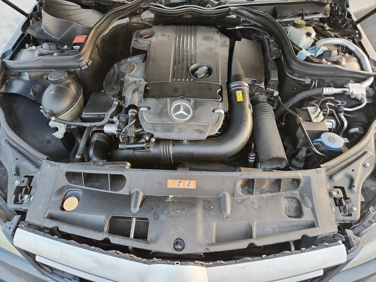 2012 Mercedes-Benz C 250 VIN: WDDGJ4HB9CF795565 Lot: 81982335