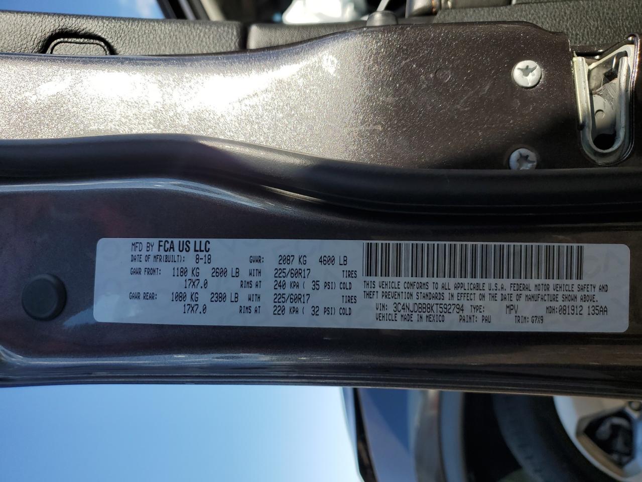 2019 Jeep Compass Latitude VIN: 3C4NJDBB8KT592794 Lot: 90539085