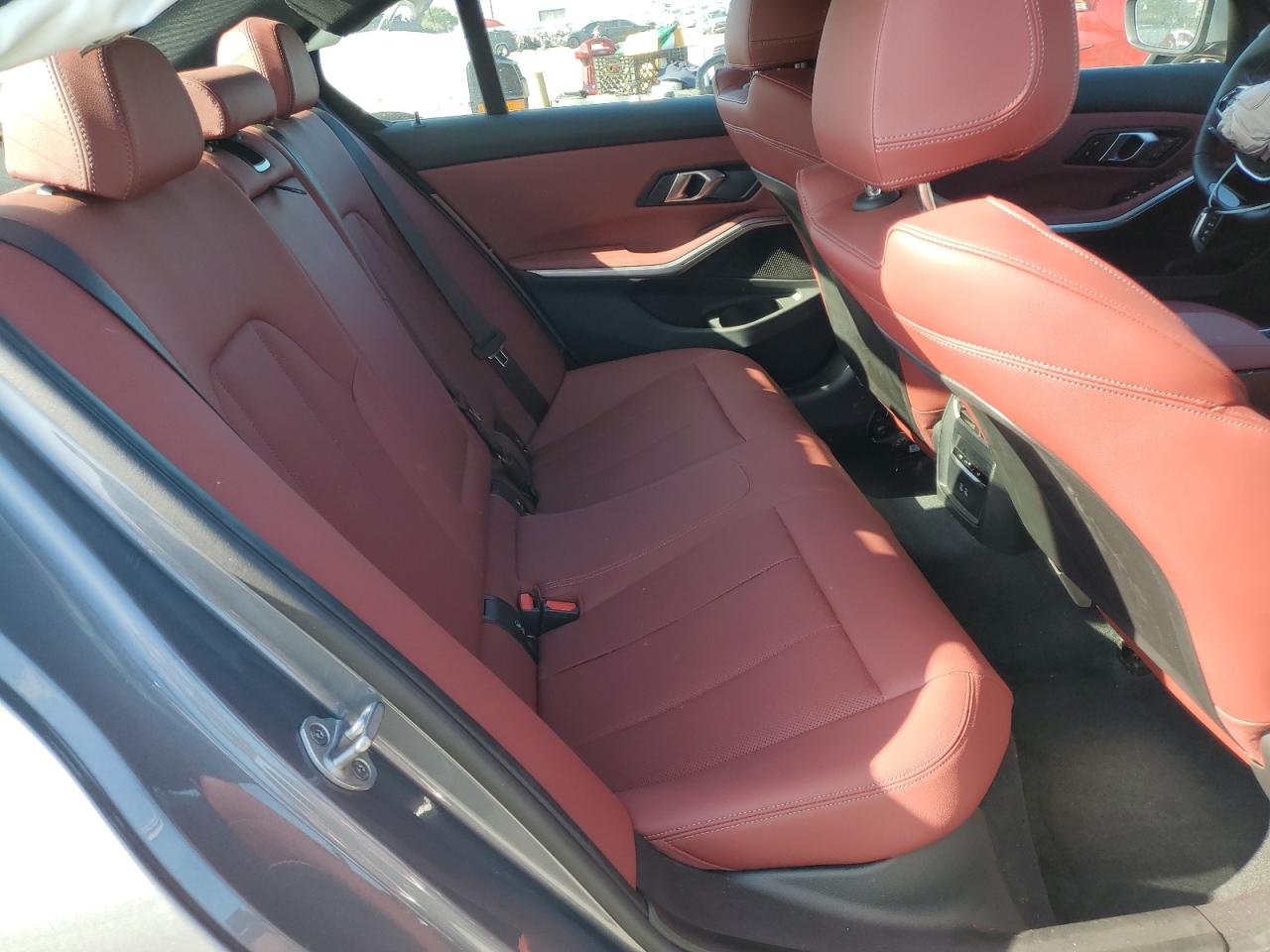 2025 BMW 330I VIN: 3MW69CW05S8F22783 Lot: 81962395