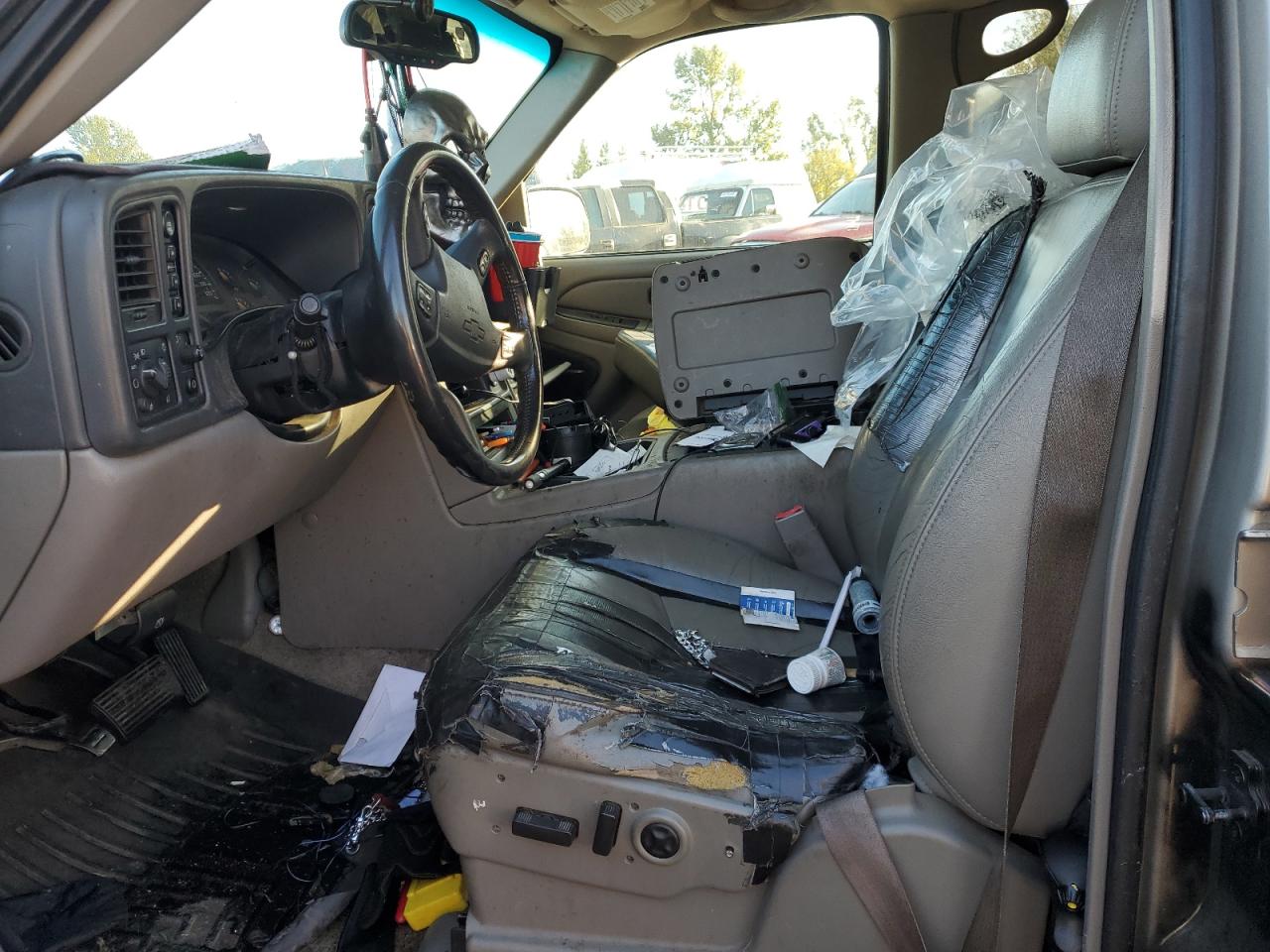 2003 Chevrolet Tahoe K1500 VIN: 1GNEK13T83J220567 Lot: 87289055