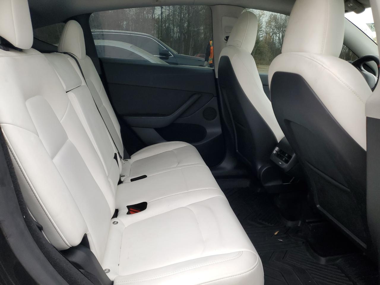 2023 Tesla Model Y VIN: 7SAYGDEF1PF757023 Lot: 90317365