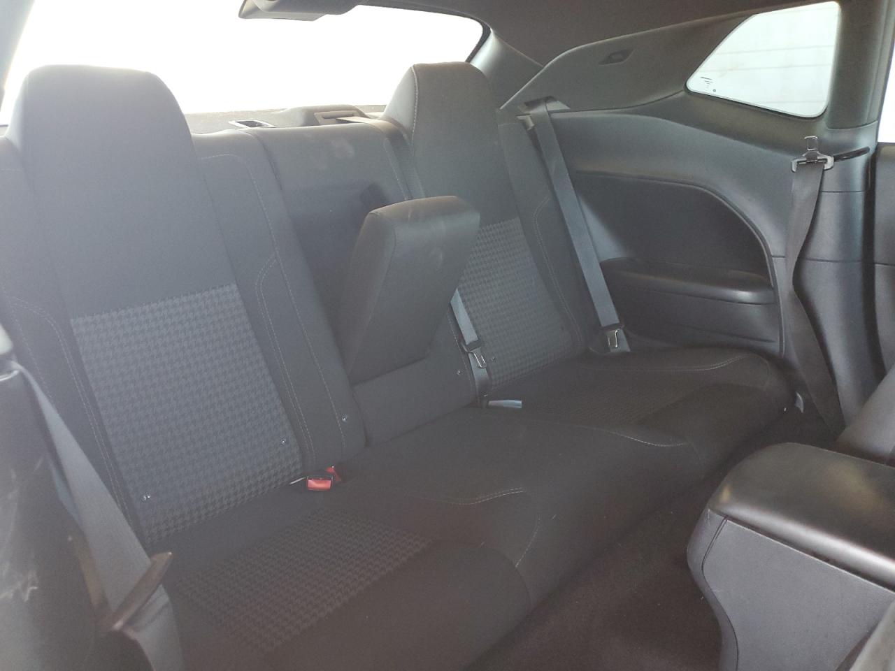 2016 Dodge Challenger Sxt VIN: 2C3CDZAG5GH195184 Lot: 90314285