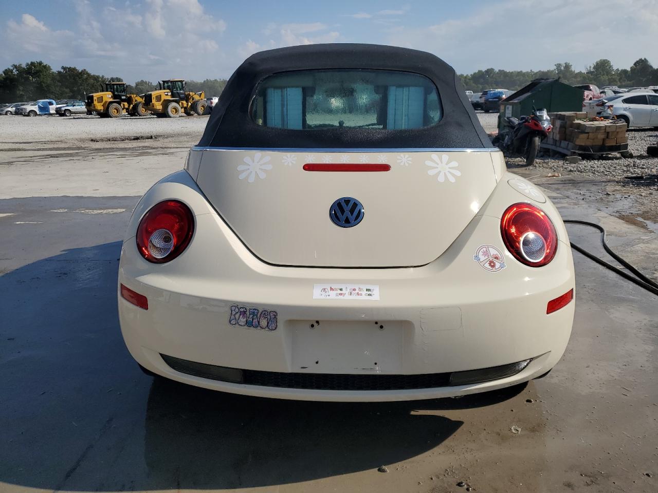 2008 Volkswagen New Beetle Convertible Se VIN: 3VWRF31Y08M409844 Lot: 85134255