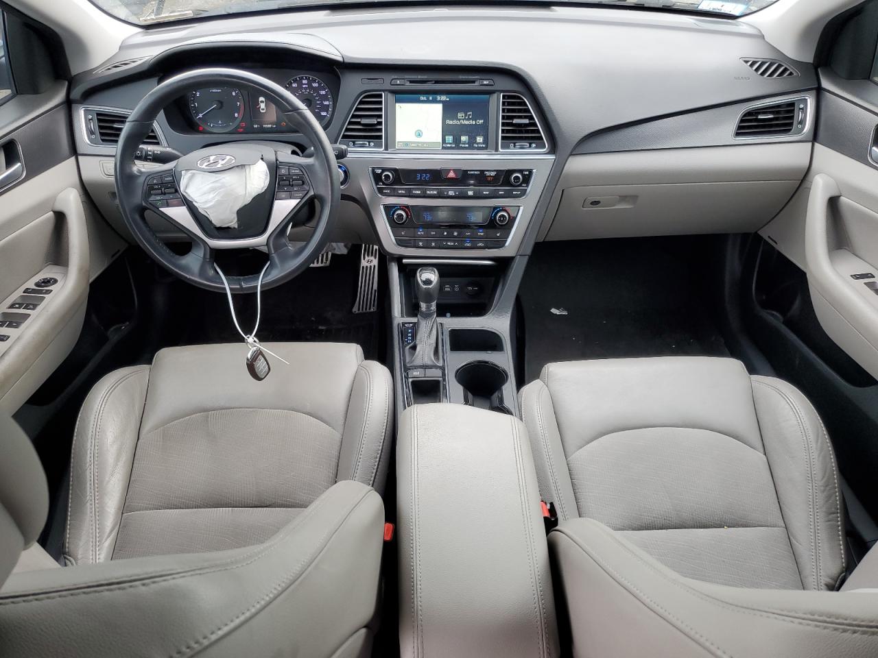 2015 Hyundai Sonata Sport VIN: 5NPE34AF4FH132732 Lot: 82368405