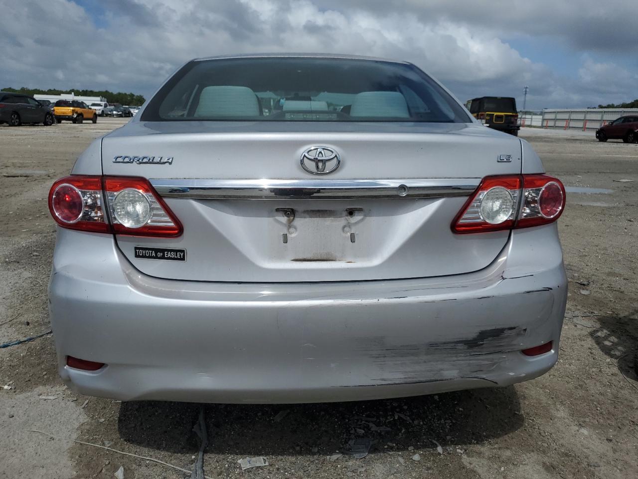 2011 Toyota Corolla Base VIN: 2T1BU4EE1BC607137 Lot: 84991635