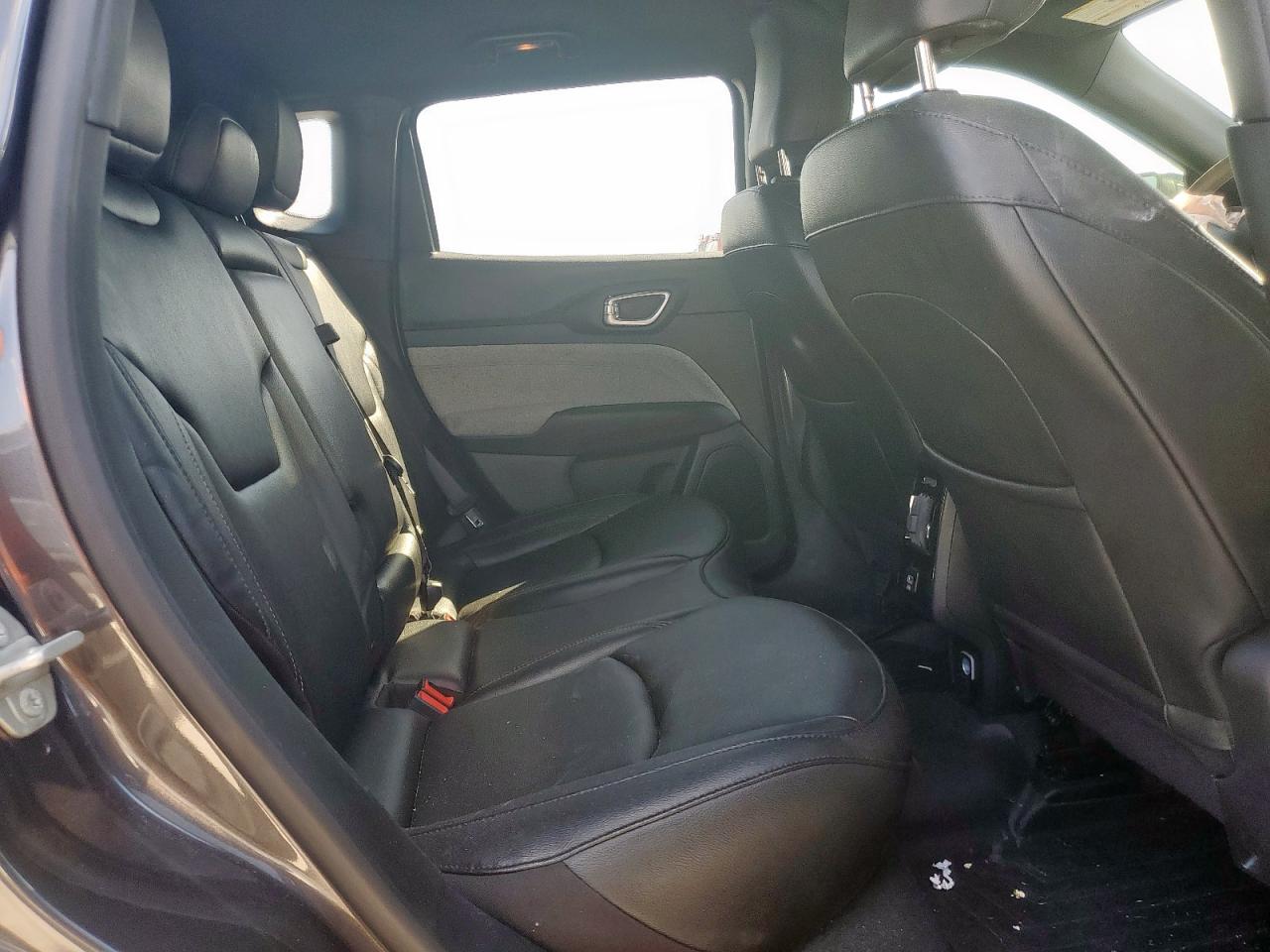 2024 Jeep Compass Latitude Lux VIN: 3C4NJDFN0RT593999 Lot: 82240965