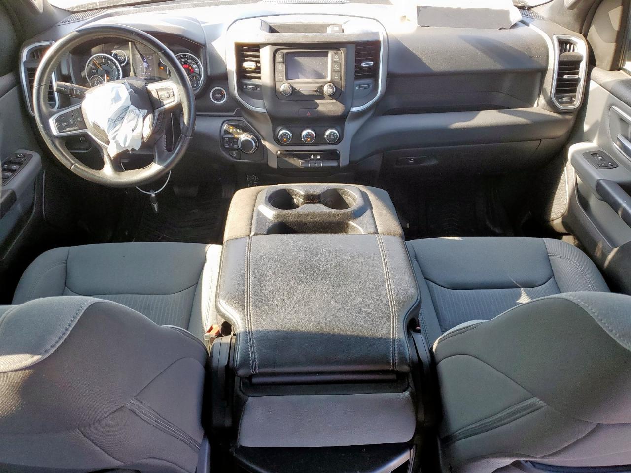 2021 Ram 1500 Big Horn/Lone Star VIN: 1C6SRFFT3MN825646 Lot: 86222525