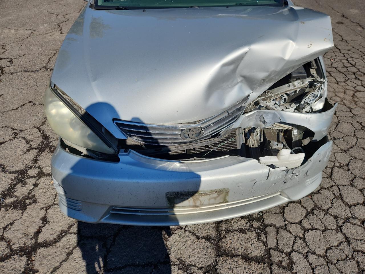 2005 Toyota Camry Le VIN: 4T1BE30K85U594118 Lot: 86537255